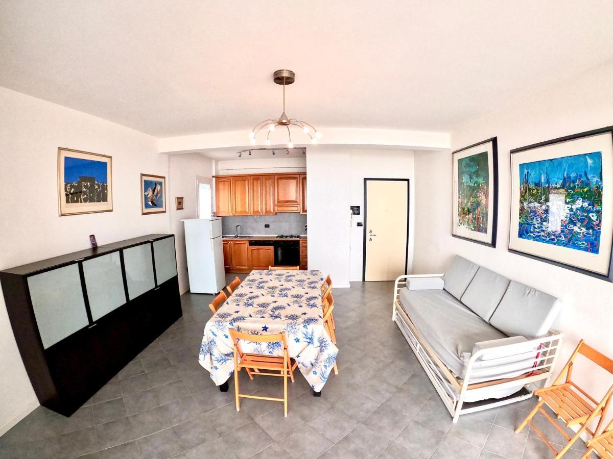 Fronte Mare Stupenda Terrazza Piramide Jesolo Lido Carraro Immobiliare - Family Apartments 외부 사진